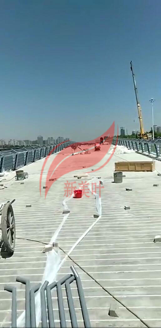 20190609150338 太原市景观河道栏杆施工完成