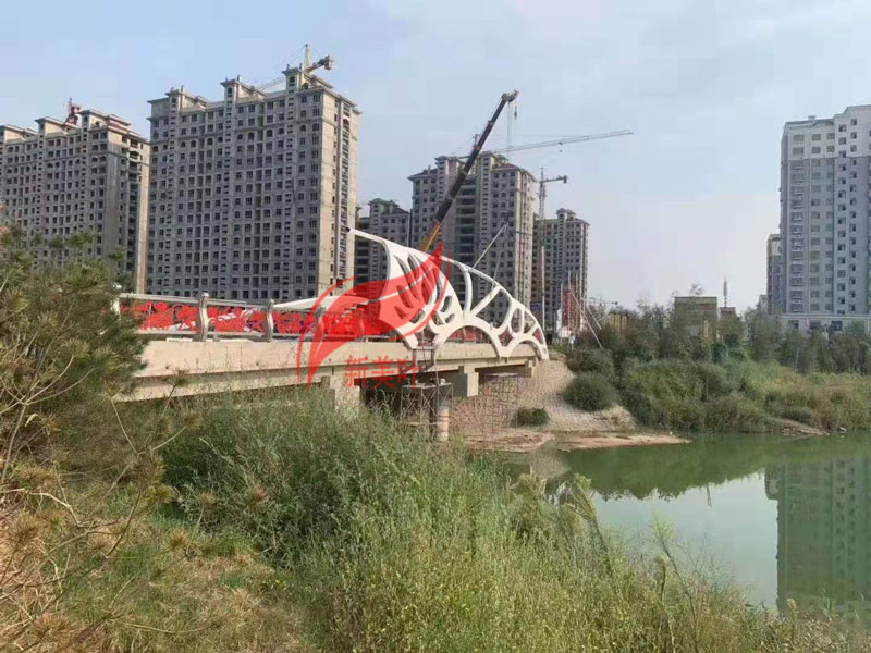 20191015181915 阜阳河道桥梁栏杆装饰工程现场施工